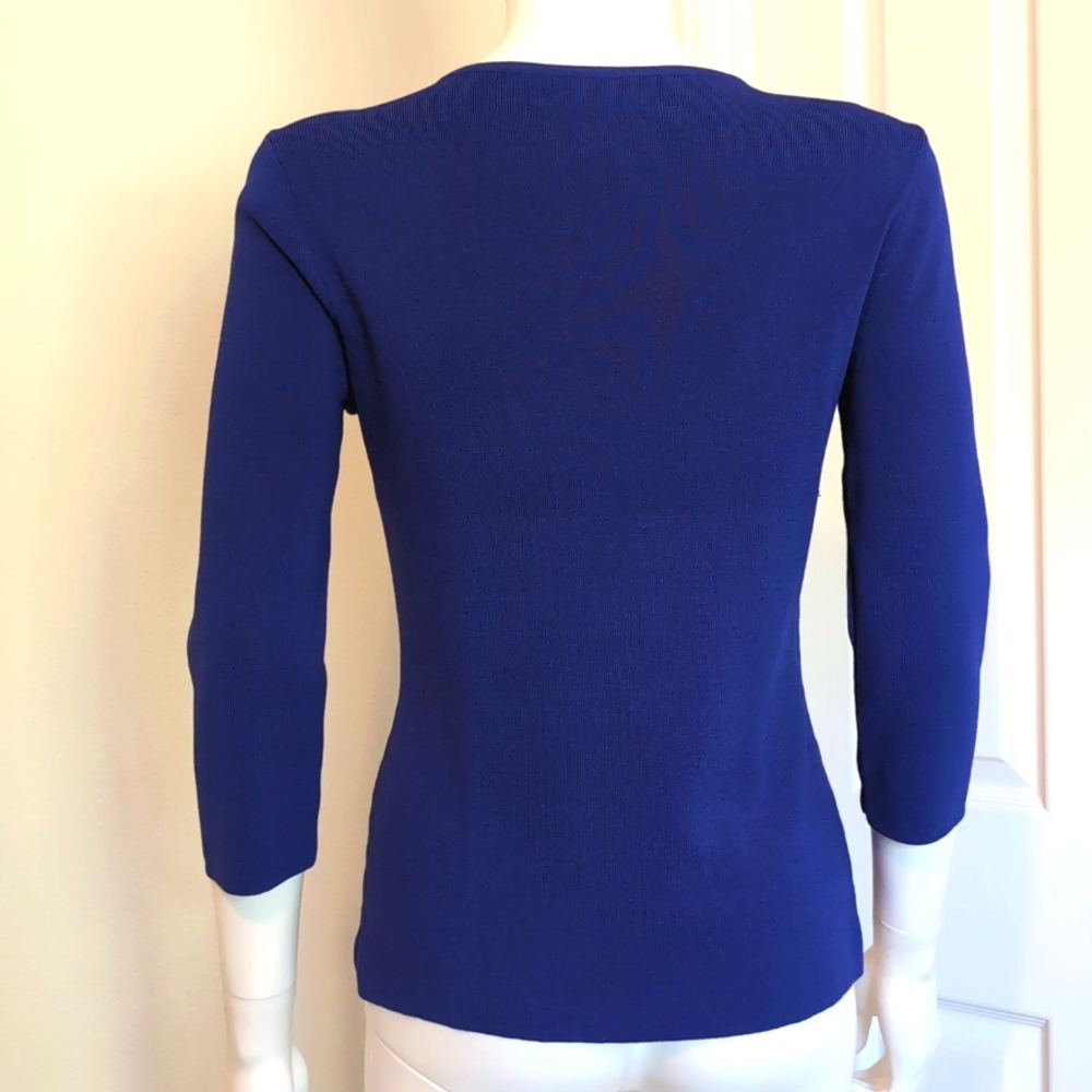 Cable & Gauge Blue 3/4 Sleeve CrissCross Scoop Neckline Viscose/Nylon Knit EUC - Picture 4 of 11